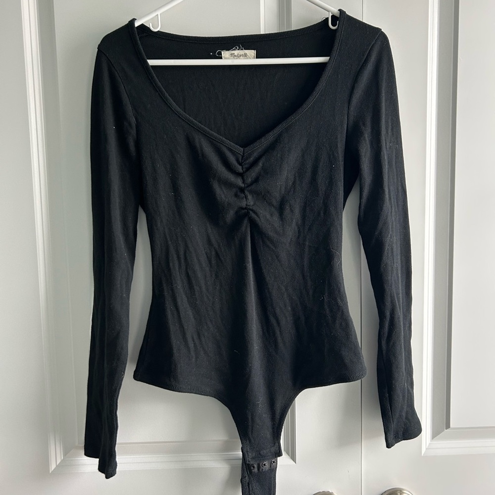 Madewell Black Long Sleeve Sweetheart Bodysuit